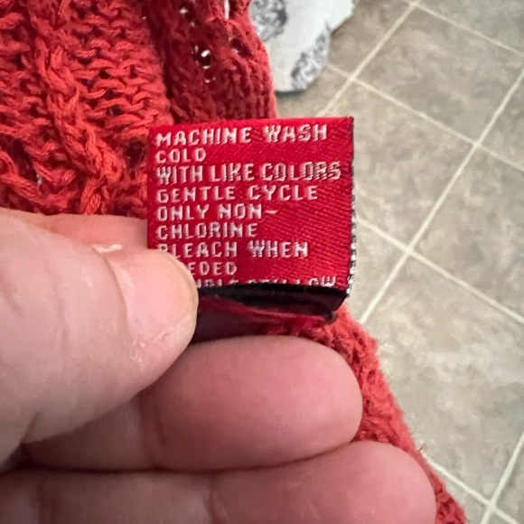 JJ Basics Sweater sz L - Picture 3 of 4